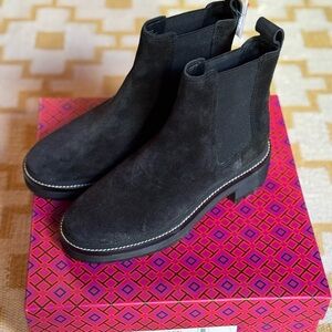 Tory Burch Lug Bootie 50 mm Black Suede